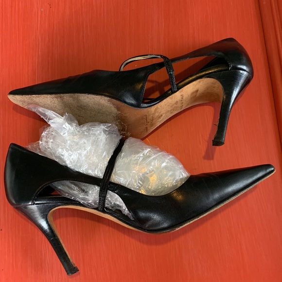 Kate Spade pointy toe black heels size 6 - Picture 3 of 10